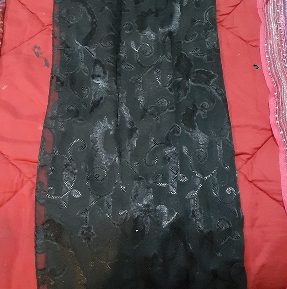 Scarf - Picture 1 of 1